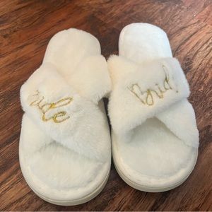 New Bride Slippers (white and gold)
